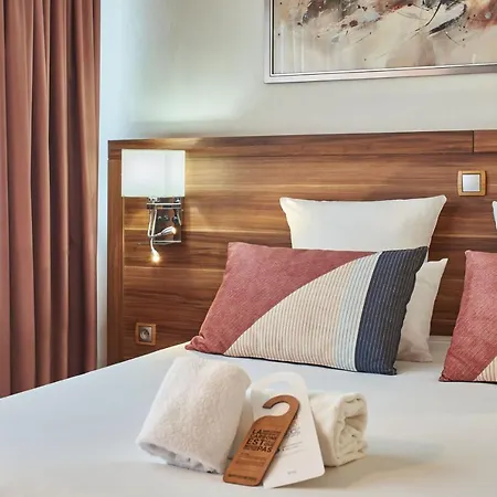 Отель Gatsby By Happyculture Шасьё