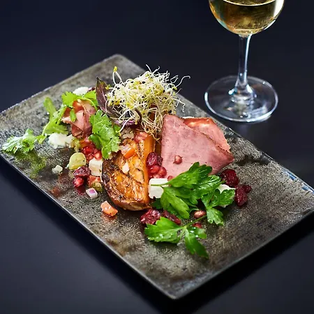 Gatsby By Happyculture Отель Шасьё