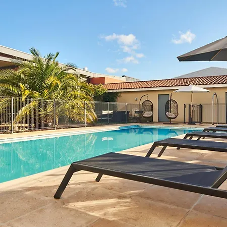 Gatsby By Happyculture 4*