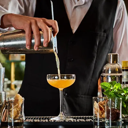Отель Gatsby By Happyculture Шасьё