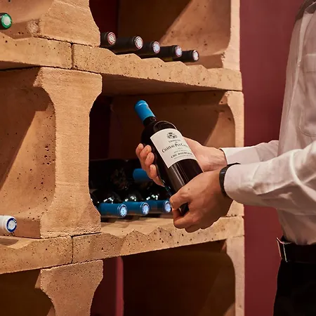 Gatsby By Happyculture 4*