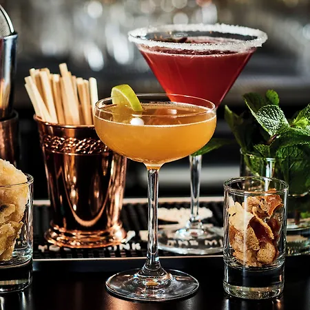 Hotel Gatsby By Happyculture